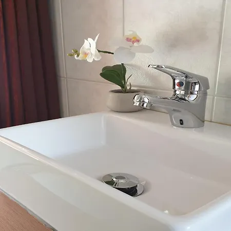 Сasa de vacaciones Elegant In Bomal, Cleaning Included *
