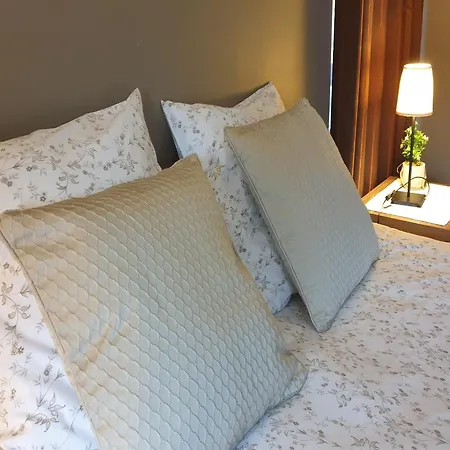 Elegant In Bomal, Cleaning Included * Bomal