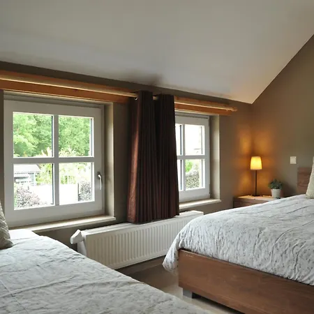 Сasa de vacaciones Elegant In Bomal, Cleaning Included