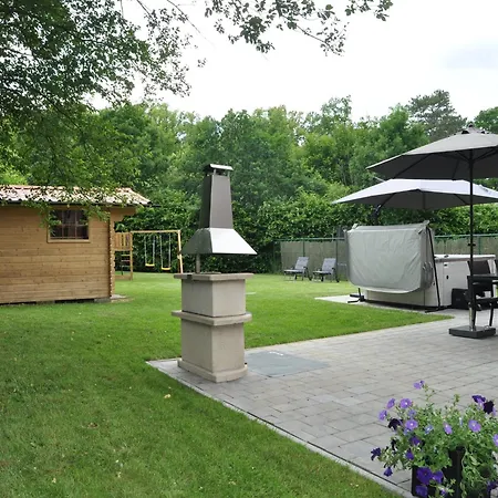 Сasa de vacaciones Elegant In Bomal, Cleaning Included Bomal